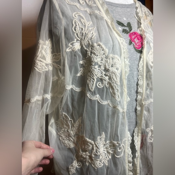 April Cornell Sheer Lace Embroidered Floral Fairy Top Size L - Picture 2 of 9